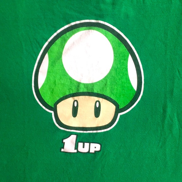 Nintendo 1-Up Green Mushroom T-Shirt - Power-Up Your Style! - Picture 5 of 7